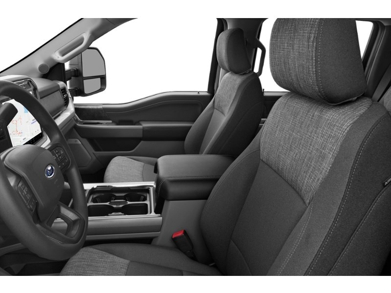 2027 Ford F-250 XLT 4WD Crew Cab 6.75' Box Interior Shot 4