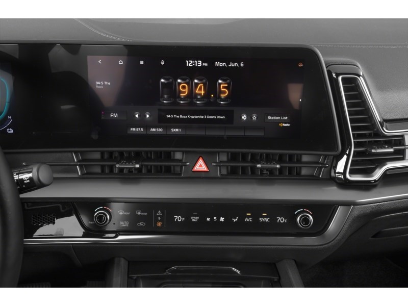 2023 Kia Sportage HEV EX AWD | Rmeote Start | Heated Seats | Carplay Interior Shot 2