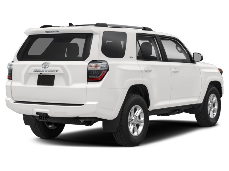 2024 Toyota 4Runner 4WD Exterior Shot 2