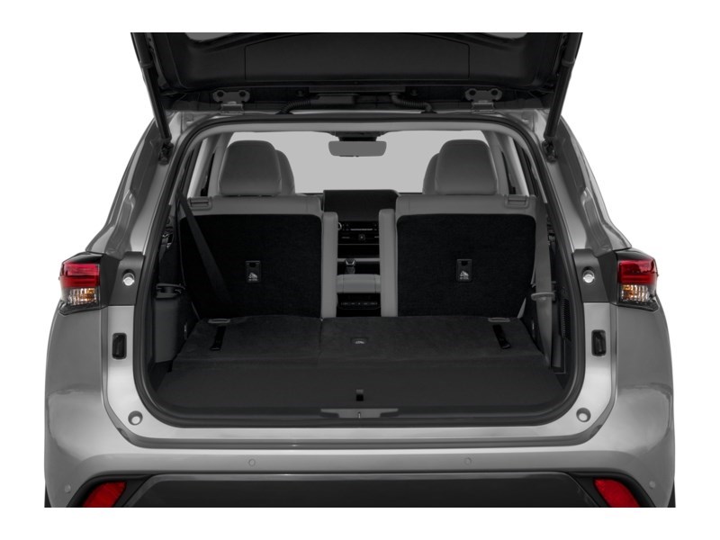 2026 Toyota Highlander Limited AWD Exterior Shot 4