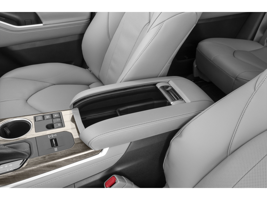 2026 toyota highlander-hybrid Interior
