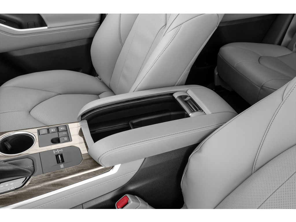 2026 toyota highlander-hybrid Interior