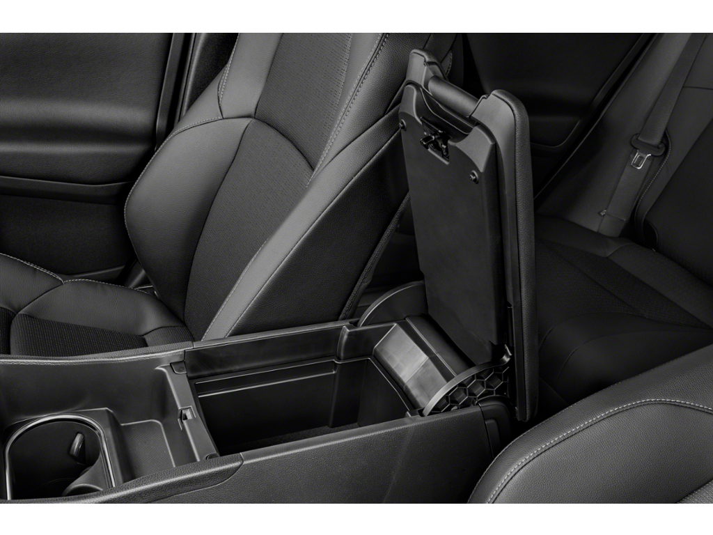 2025 Toyota bZ4X Interior