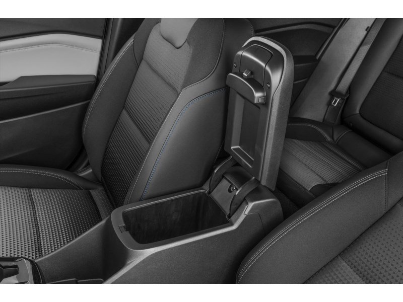 2026 Chevrolet Trax FWD 4dr ACTIV Interior Shot 7