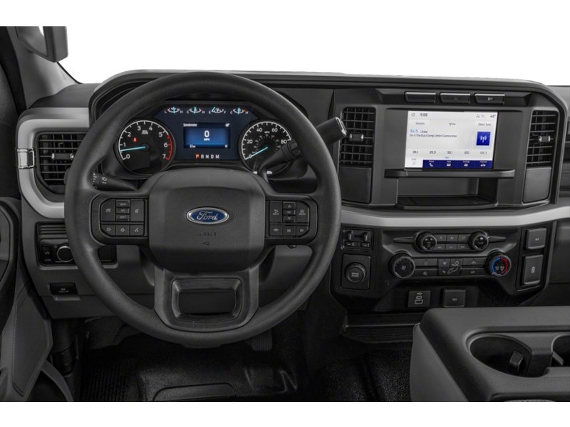 2027 Ford F-250 XL 4WD Crew Cab 6.75' Box Interior Shot 3