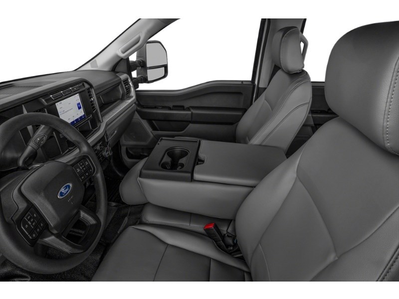 2027 Ford F-250 XL 4WD Crew Cab 6.75' Box Interior Shot 4