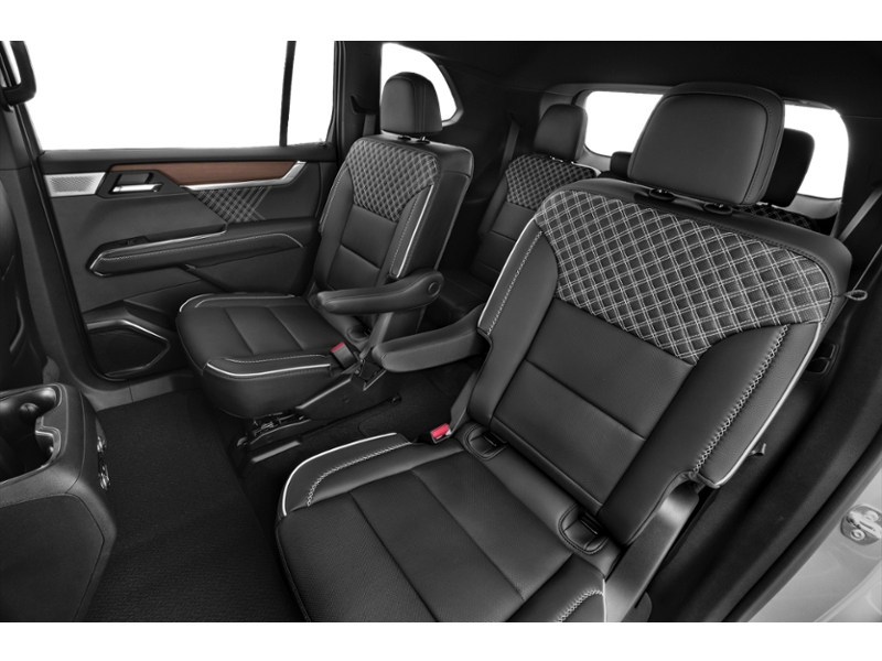 2027 GMC Acadia AWD 4dr Denali Interior Shot 5