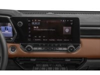 2024 GMC Canyon AT4 Crew Cab | One Owner | Low KM Appeal Interior Shot 2