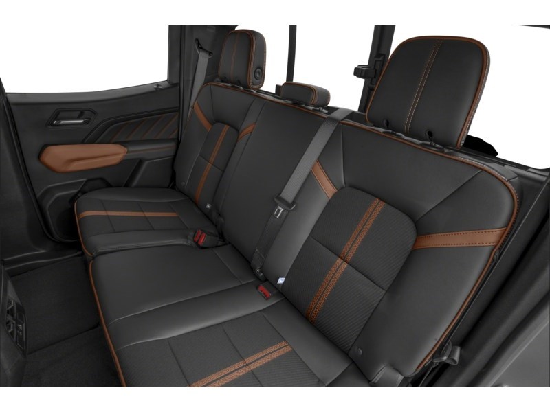 2024 GMC Canyon AT4 Crew Cab | One Owner | Low KM Appeal Interior Shot 5