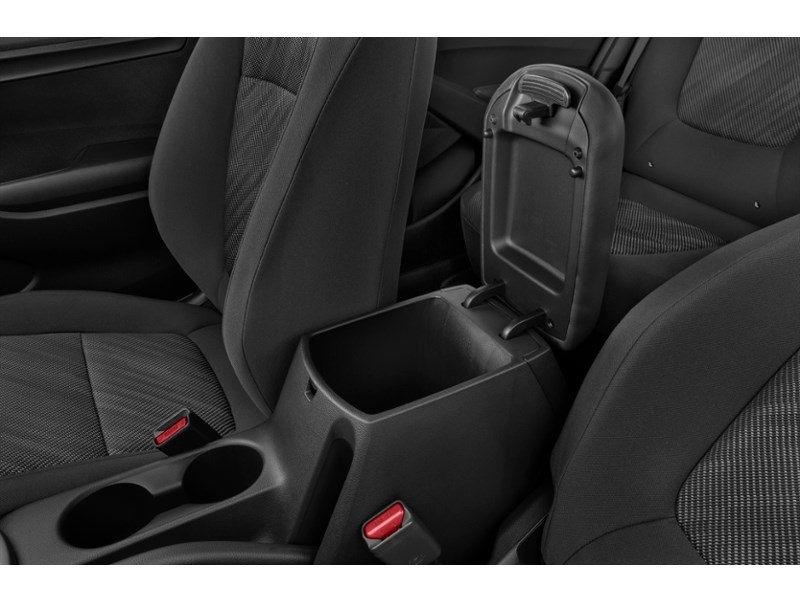 2026 Kia Seltos LX AWD Interior Shot 7