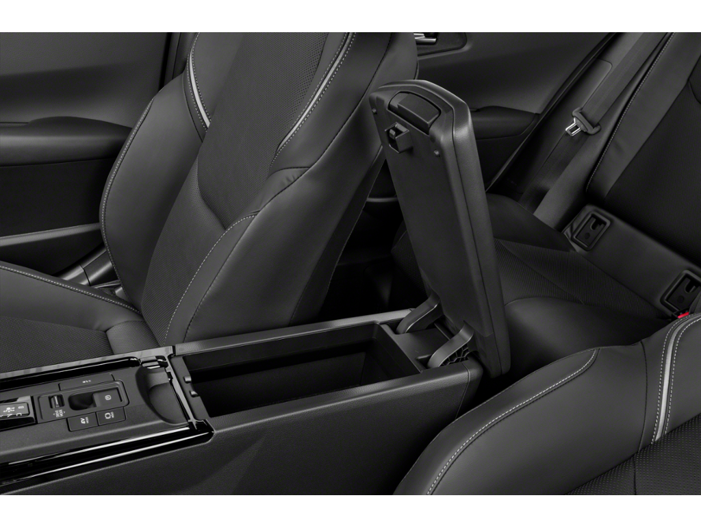 2025 Toyota Prius Interior