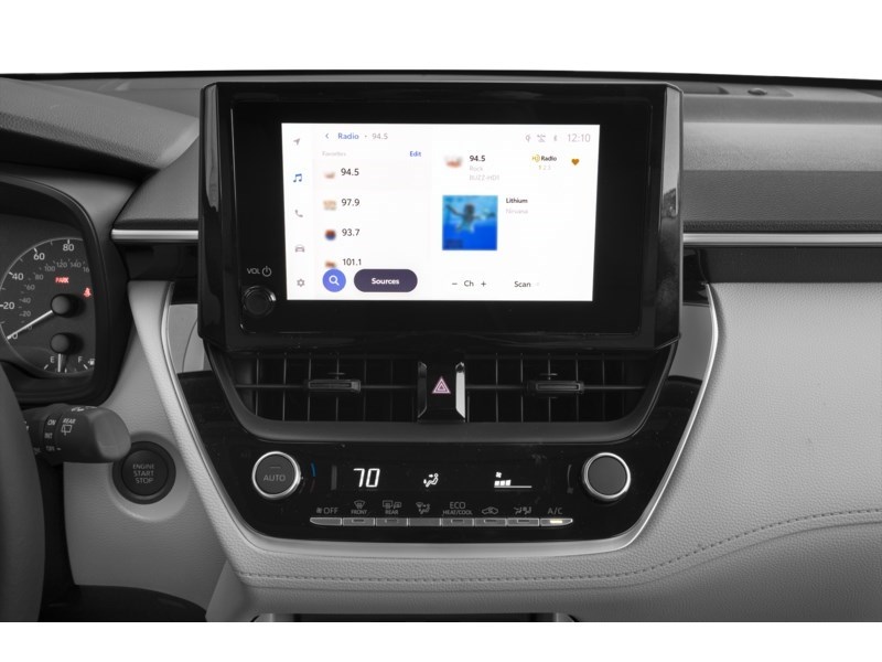2024 Toyota Corolla Cross LE FWD Interior Shot 7