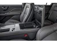 2025 Lincoln Aviator Reserve AWD Interior Shot 7