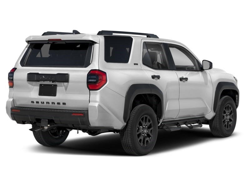 2025 Toyota 4Runner 4WD Exterior Shot 2