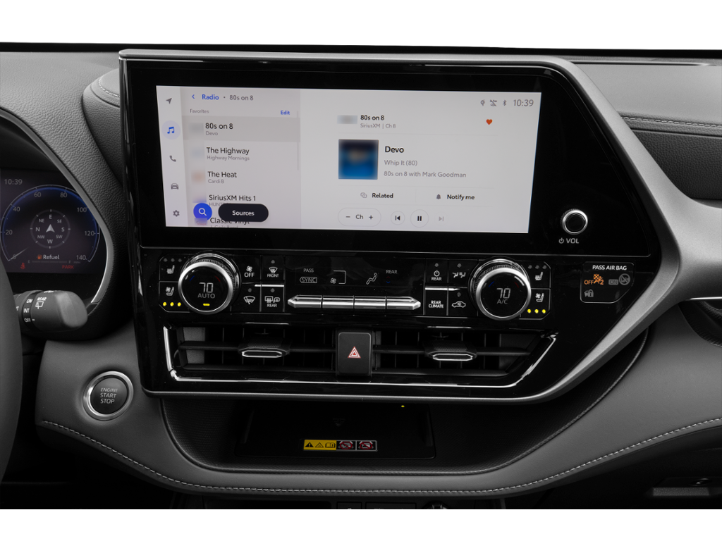 2025 Toyota Highlander Interior