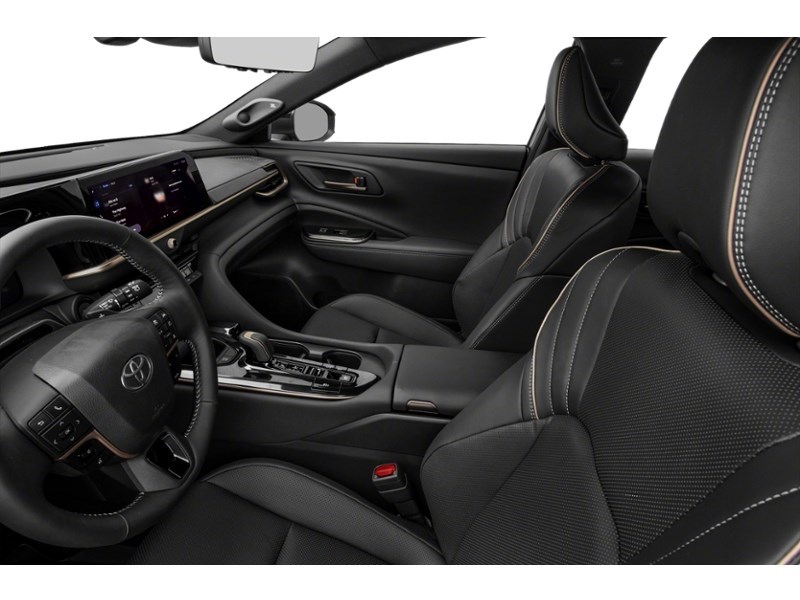 2025 Toyota Crown Signia Limited AWD Interior Shot 4