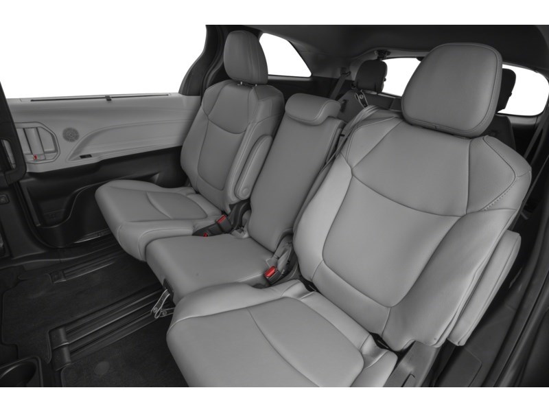 2026 Toyota Sienna XLE 8-Passenger FWD Interior Shot 5