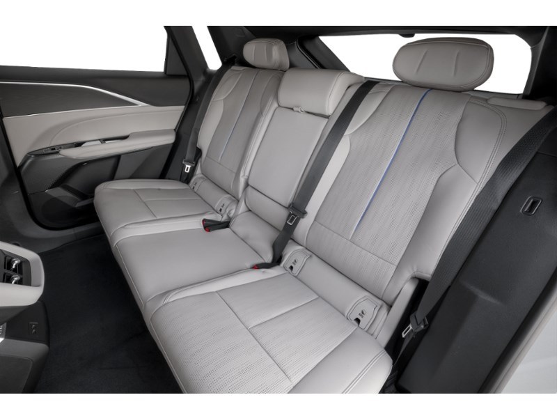 2027 Cadillac LYRIQ 4dr Sport Interior Shot 5