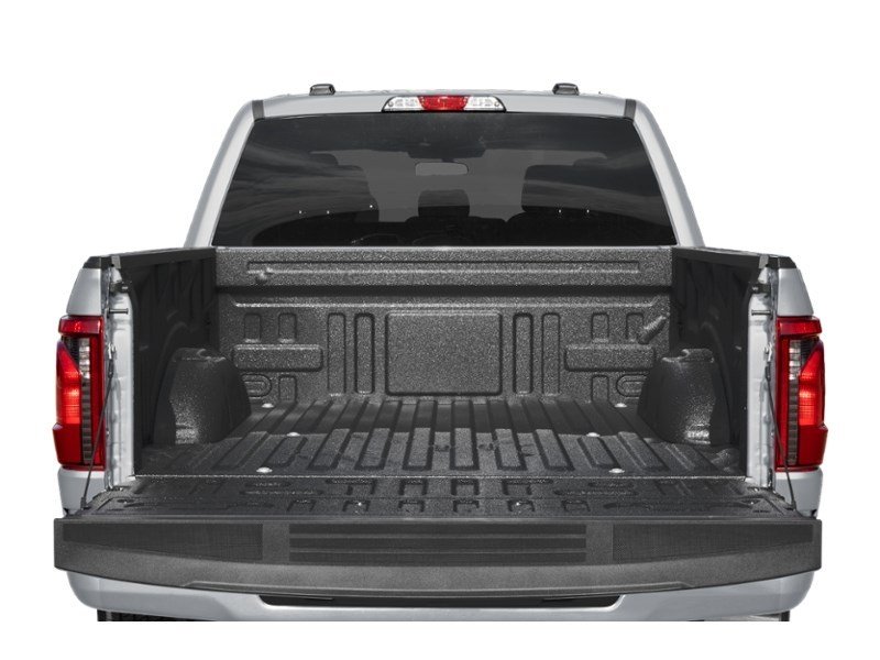 2026 Ford F-150 STX 4WD SuperCrew 5.5' Box Exterior Shot 4