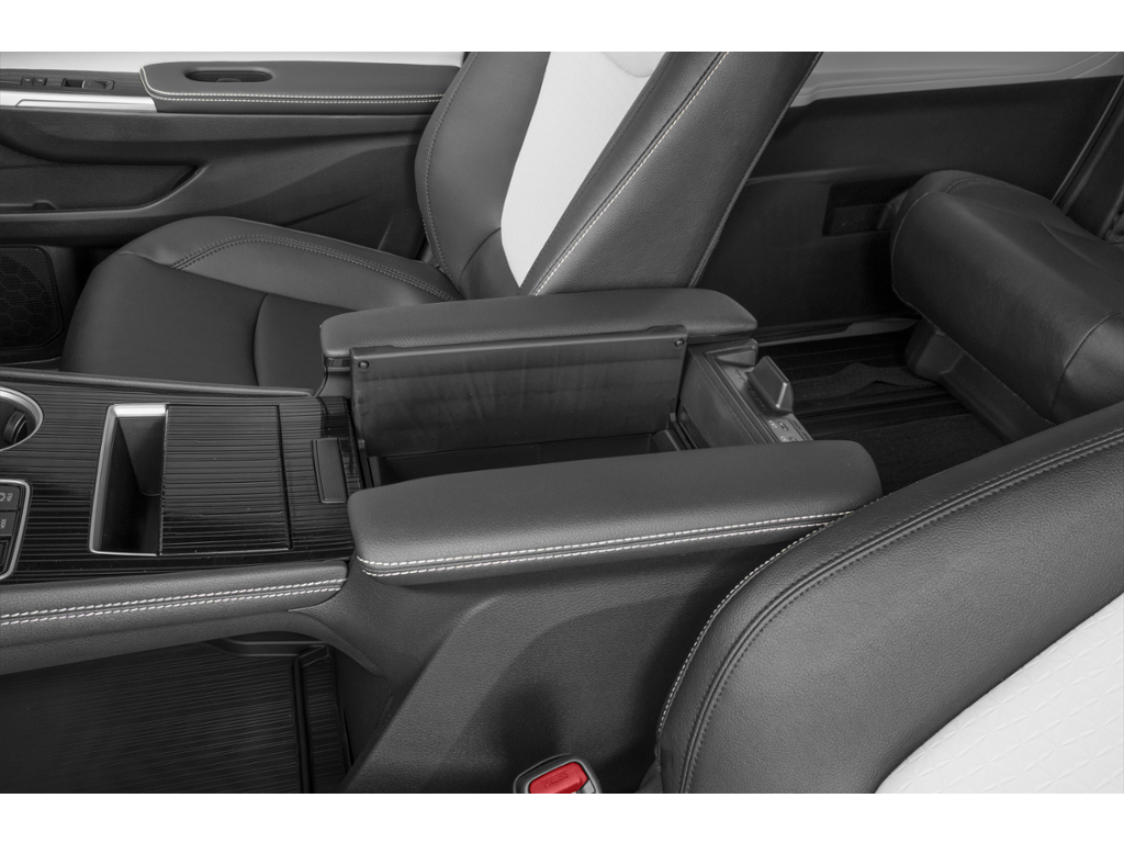 2025 Toyota Sienna Interior