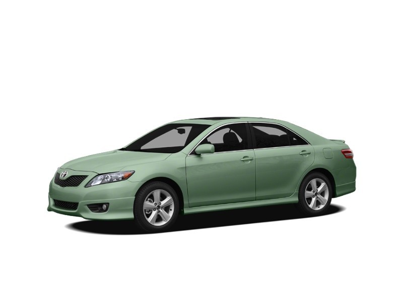 2010 Toyota Camry 4dr Sdn I4 Auto LE Aloe Green Metallic  Shot 1