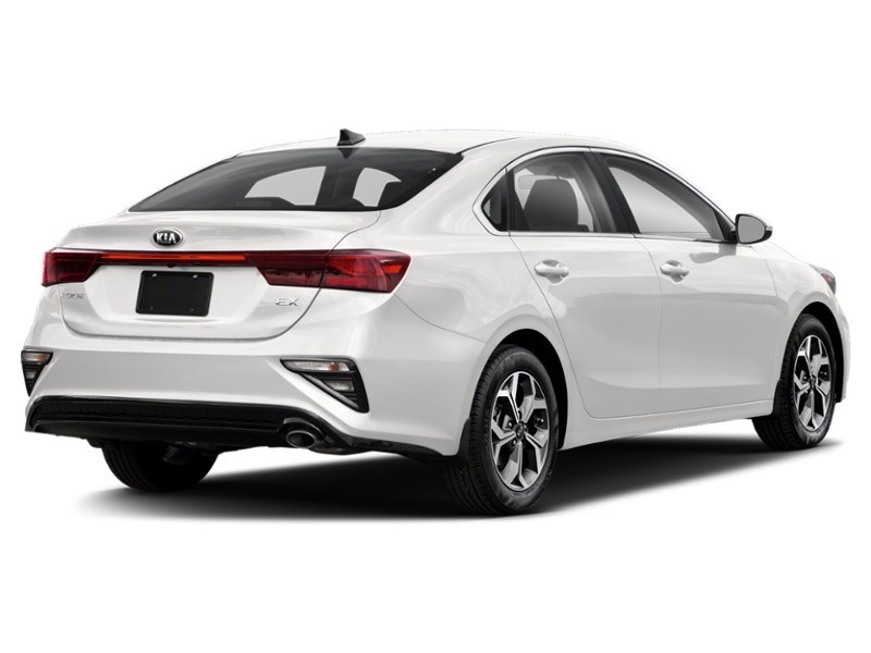 2021 Kia Forte EX IVT Snow White Pearl  Shot 2