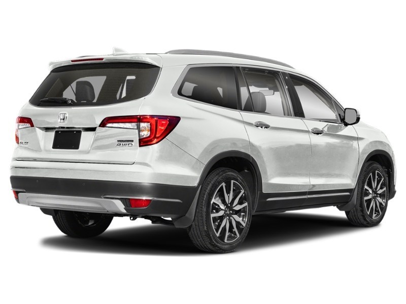 2022 Honda Pilot Touring 7-Passenger AWD Platinum White Pearl  Shot 6