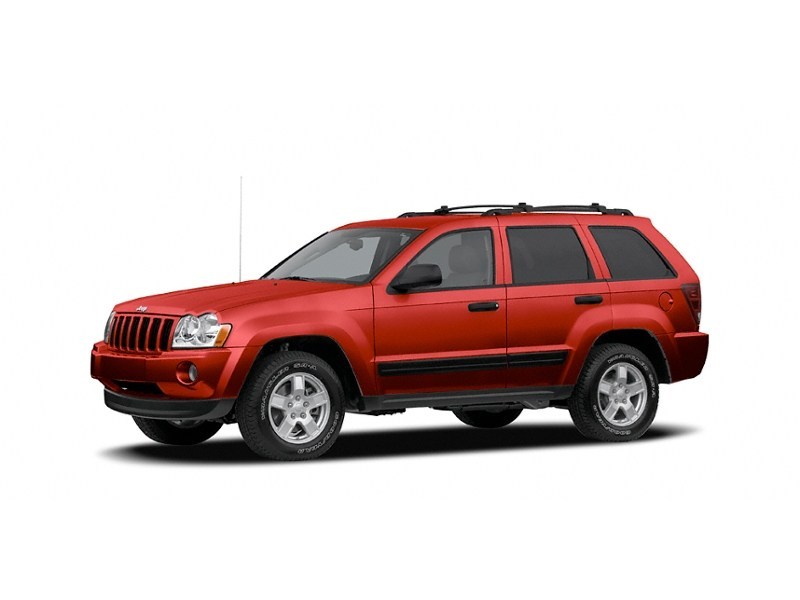 2006 Jeep Grand Cherokee 4dr Limited Inferno Red Crystal Pearlcoat  Shot 6