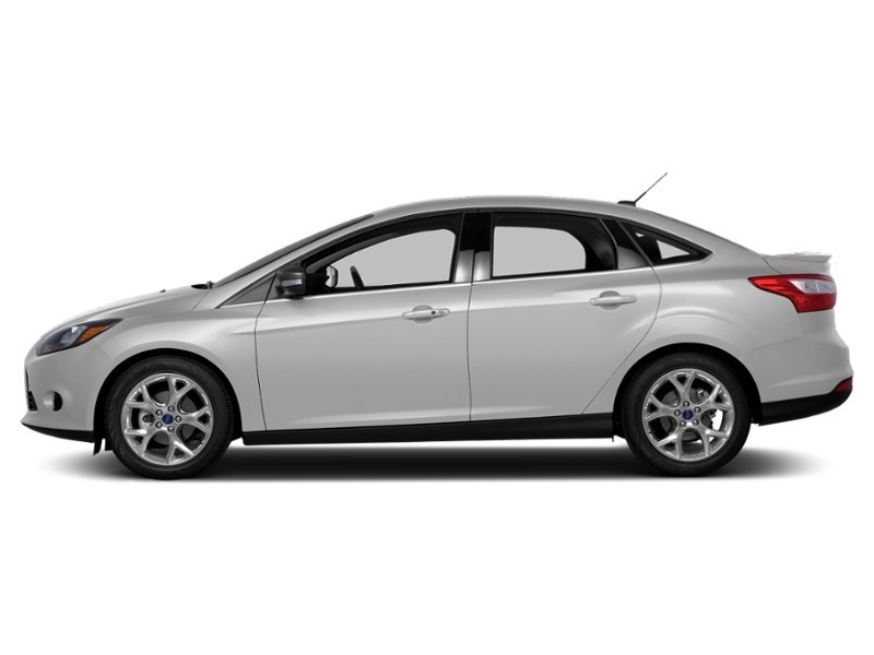 2013 Ford Focus SE | 2.0L | HTD SEATS | AUTO | A/C | KEYLESS ENT Ingot Silver Metallic  Shot 3