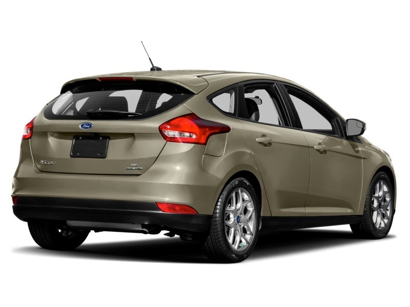 2015 Ford Focus 5dr HB SE Tectonic Metallic  Shot 12