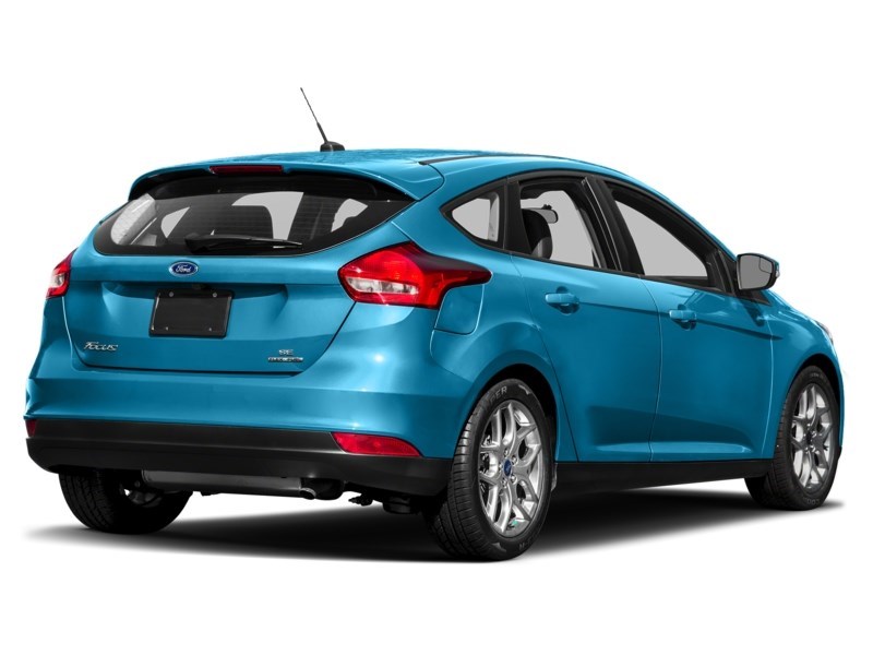 2015 Ford Focus 5dr HB SE Blue Candy Tinted Clearcoat  Shot 54