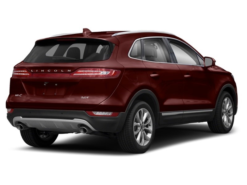 2018 Lincoln MKC AWD Reserve Burgundy Velvet Metallic Tinted Clearcoat  Shot 32