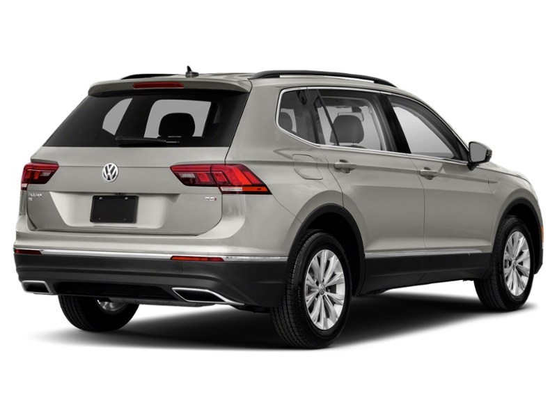2020 Volkswagen Tiguan Comfortline 4MOTION Pyrite Silver Metallic  Shot 39