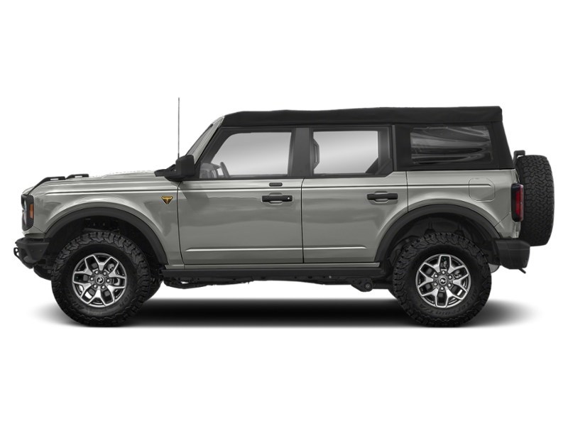 2021 Ford Bronco Badlands 4 Door Advanced 4x4 Iconic Silver Metallic  Shot 33