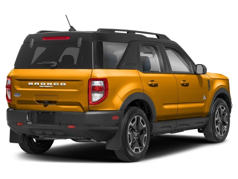 2023 Ford Bronco Sport Outer Banks 4x4 Cyber Orange Metallic Tri-Coat  Shot 46