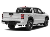 2022 Nissan Frontier Crew Cab PRO-4X Standard Bed 4x4 Glacier White  Shot 38
