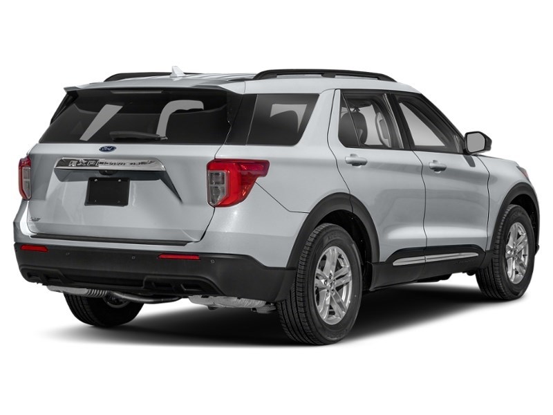 2023 Ford Explorer XLT 4WD Iconic Silver Metallic  Shot 32