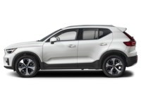 2025 Volvo XC40 B5 AWD Ultra Dark Theme