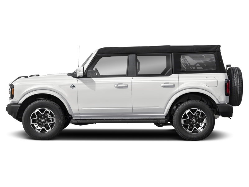 2026 Ford Bronco Outer Banks 4 Door 4x4 Oxford White  Shot 3