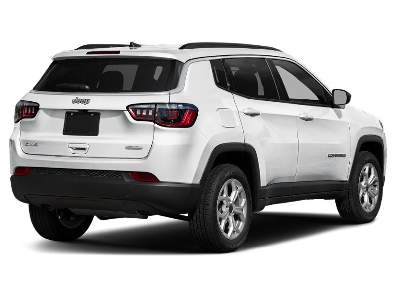 2025 Jeep Compass Altitude 4x4 Bright White  Shot 24
