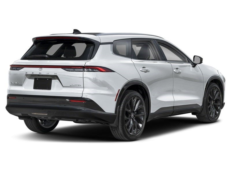 2026 Toyota Crown Signia Limited AWD Oxygen White  Shot 2